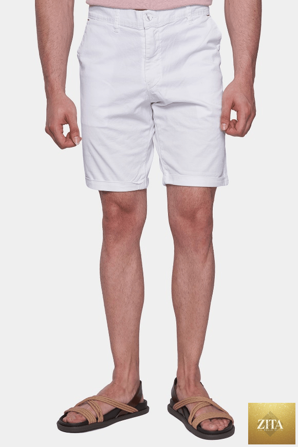 White summer shorts by Bright Moons featuring a relaxed fit and lightweight fabric for casual warm-weather wear.