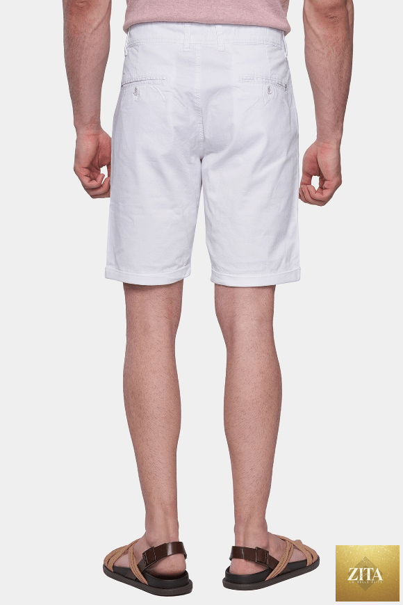 White summer shorts by Bright Moons, featuring a casual fit and lightweight fabric, perfect for warm weather.