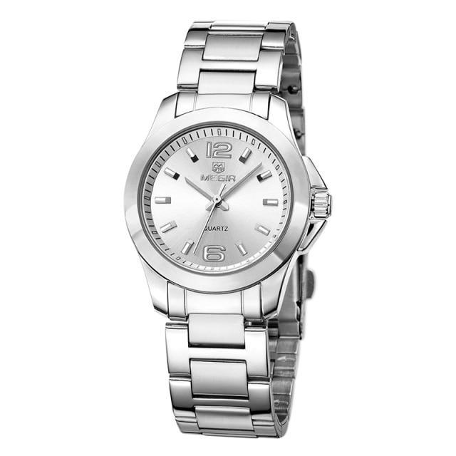 Elegant Stevvex gold rose women’s waterproof analog wristwatch with stylish modern design and luxurious details.