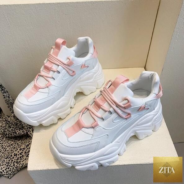 White Stevvex modern thick platform sneakers for women, lightweight vulcanized tennis shoes with lace-up design and comfortable sole.