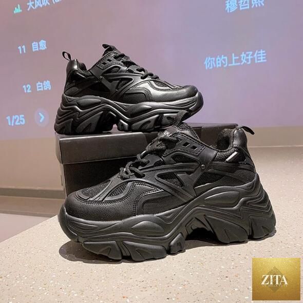 White Stevvex thick platform sneakers for women, casual vulcanize tennis shoes with lace-up design and comfortable lightweight sole.