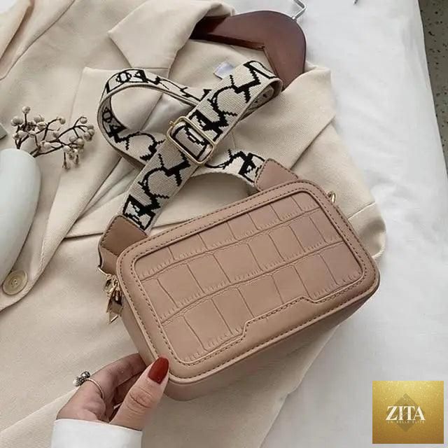 Stevvex retro PU leather waist bag with gold chain strap, stylish multifunctional fanny pack for women, chest and belt bag.