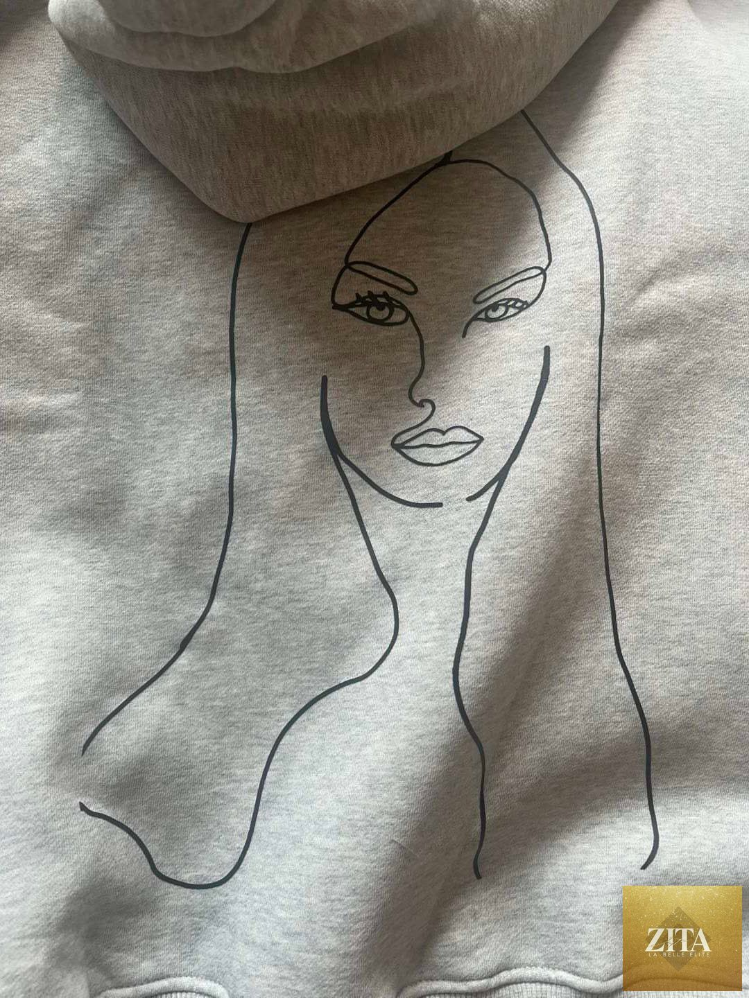 Zita La Belle Elite Charlotte Summers hoodie in a stylish design, shown with a cozy fit and detailed fabric texture.