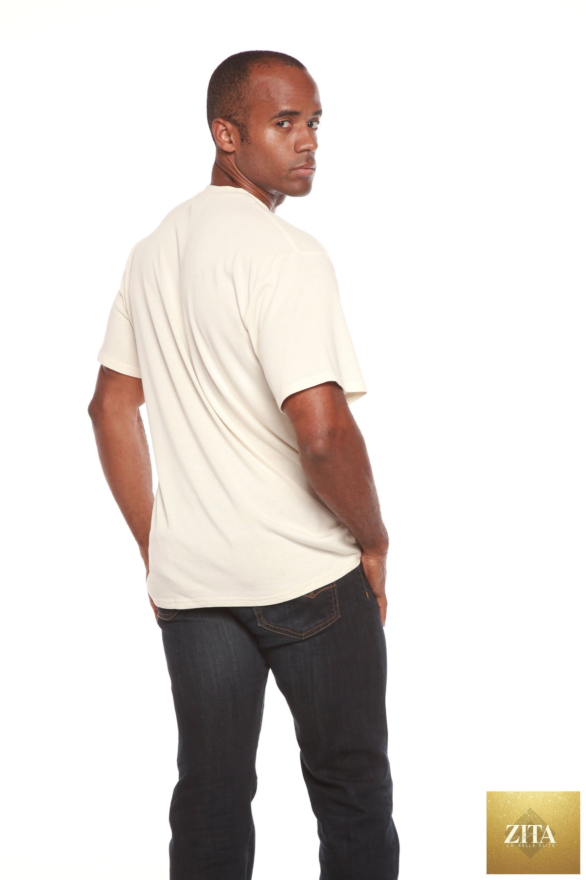 Men's Spun Bamboo short sleeve T-shirt in bamboo viscose and organic cotton with a classic cut, shown in a natural fabric texture.