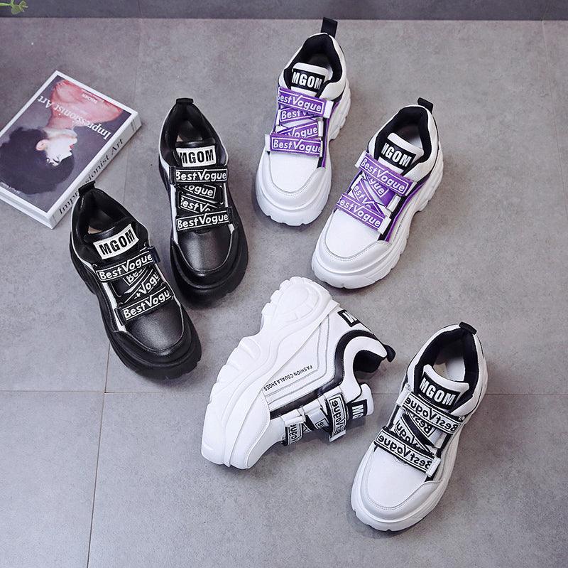 Stevvex women's chunky sneakers with thick soles in white and black, perfect for casual autumn and winter everyday walking.