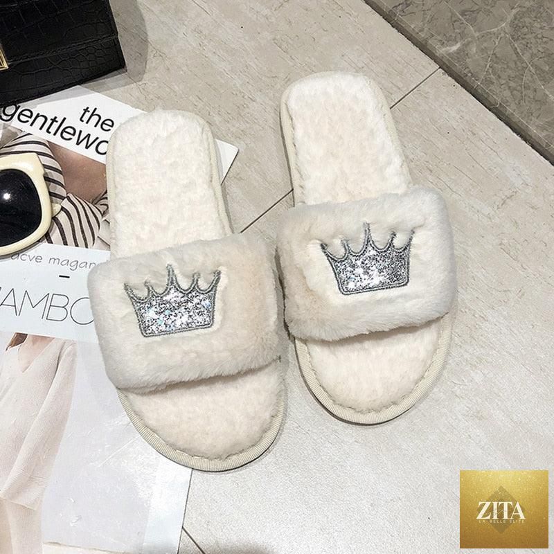 Stevvex warm fluffy women's faux fur slippers with open toe, heart shape design, memory foam, soft indoor slide house shoes.
