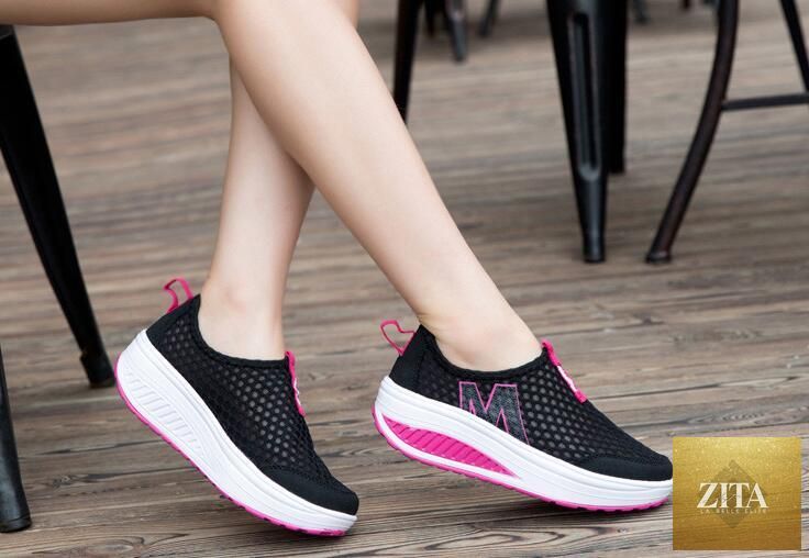 Women Stevvex casual sneakers with breathable air mesh, platform design, suitable for tennis, walking, and fitness activities.