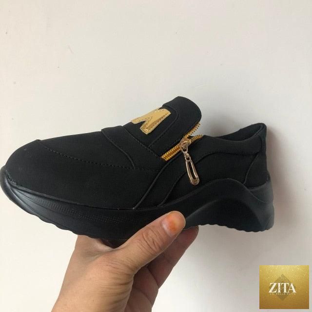 Women Stevvex elegant sneakers with thick soles, breathable mesh fabric, lace-up design, ideal for casual and athletic wear.