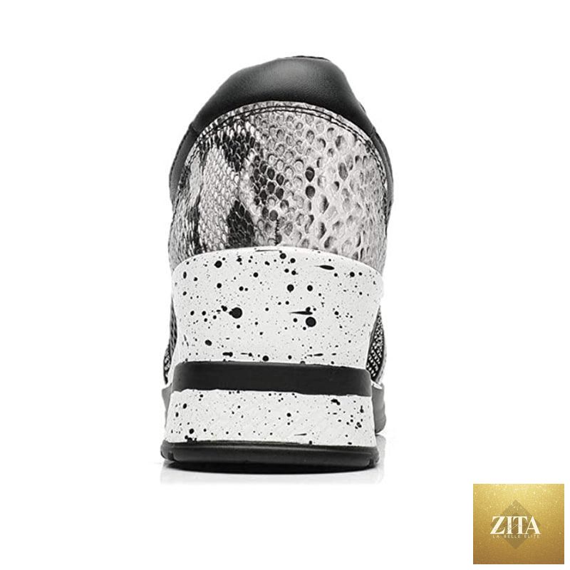 Women’s Stevvex gold and silver lightweight walking and jogging sneakers with height-increasing design and comfortable casual style.