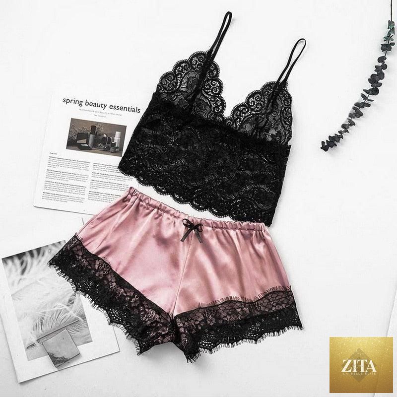 Stevvex women’s luxury lingerie set with lace bra and matching panties, lightweight, comfortable polyester sleepwear, strappy design.