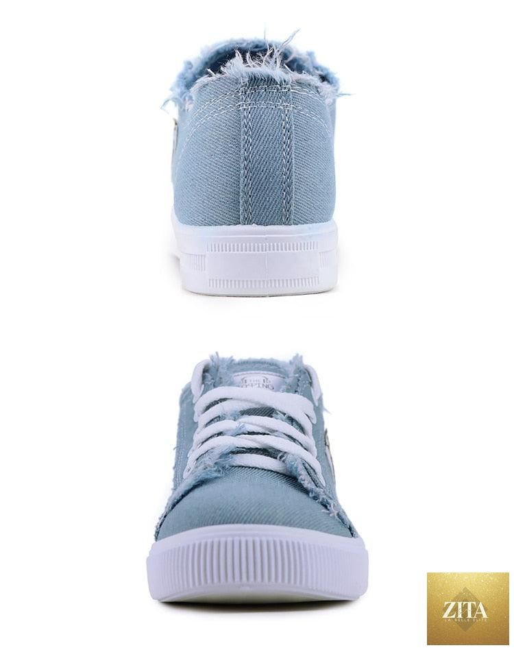 Women’s breathable canvas summer sneakers by Stevvex, low-top white casual lace-up shoes for outdoor and everyday wear.