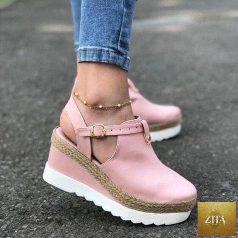 Women's vintage flat sandals with buckle straps, straw thick soles, platform design, and retro flatform style by Stevvex.