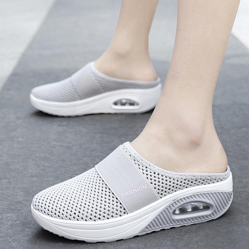 Women Stevvex fashion platform sandals with breathable mesh, lightweight cushioning, and stylish slip-on design for beach or casual wear.