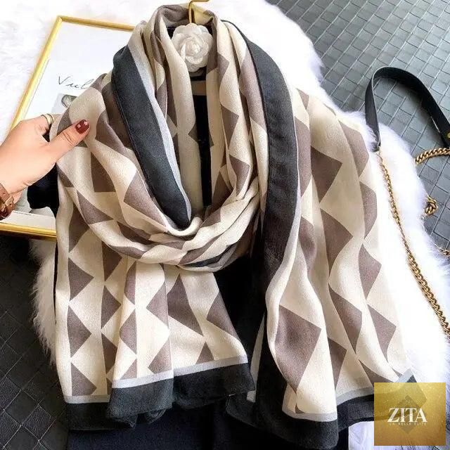 Women’s leopard print cotton scarf by Stevvex, large size winter shawl with floral tassels, perfect for warm casual wear