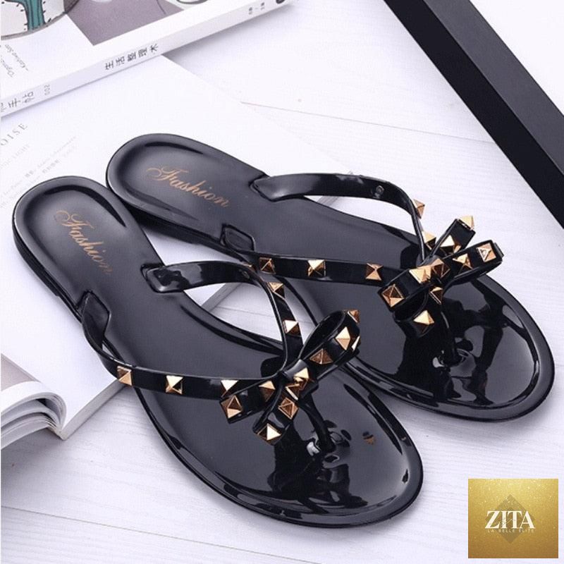 Women Stevvex summer flip flops with flat thong straps, soft soles, slip-on beach slides, perfect for casual summer wear.