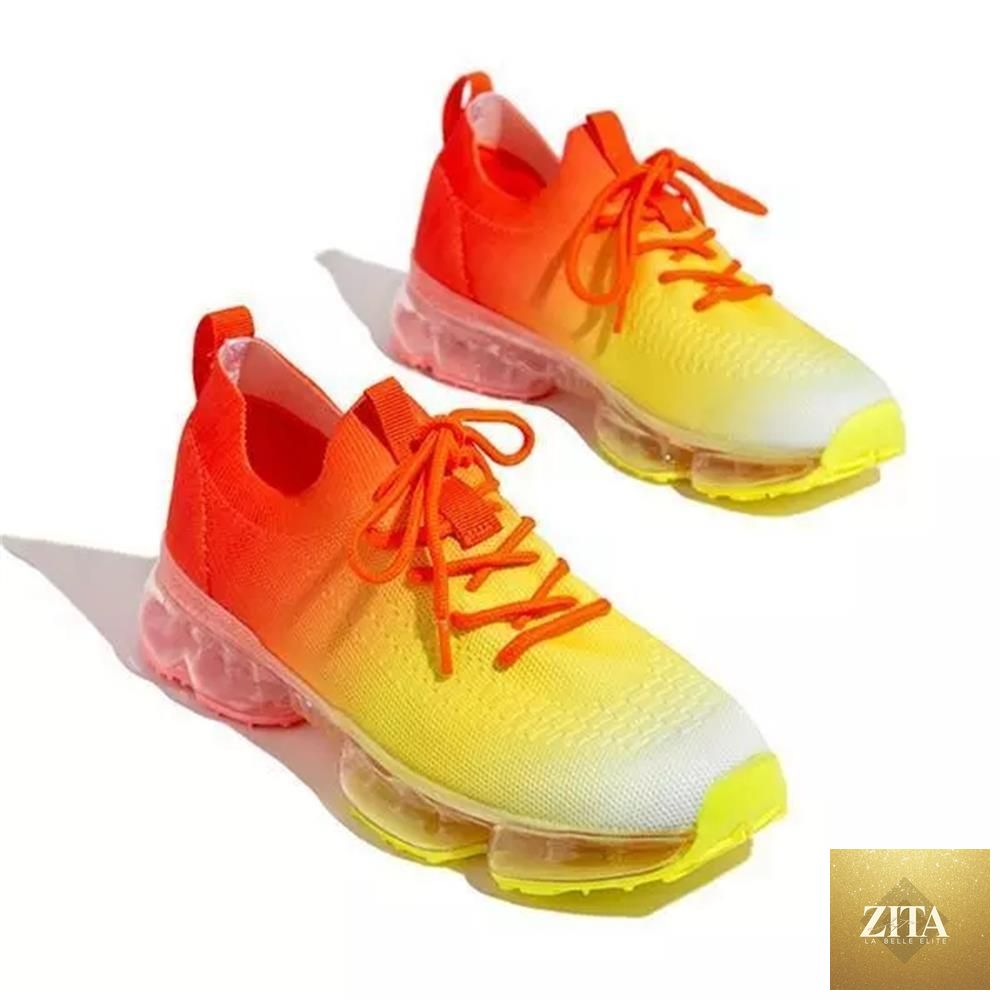 Women Stevvex trendy sneakers with cushion, lace-up design, breathable fabric, suitable for running and outdoor sports.