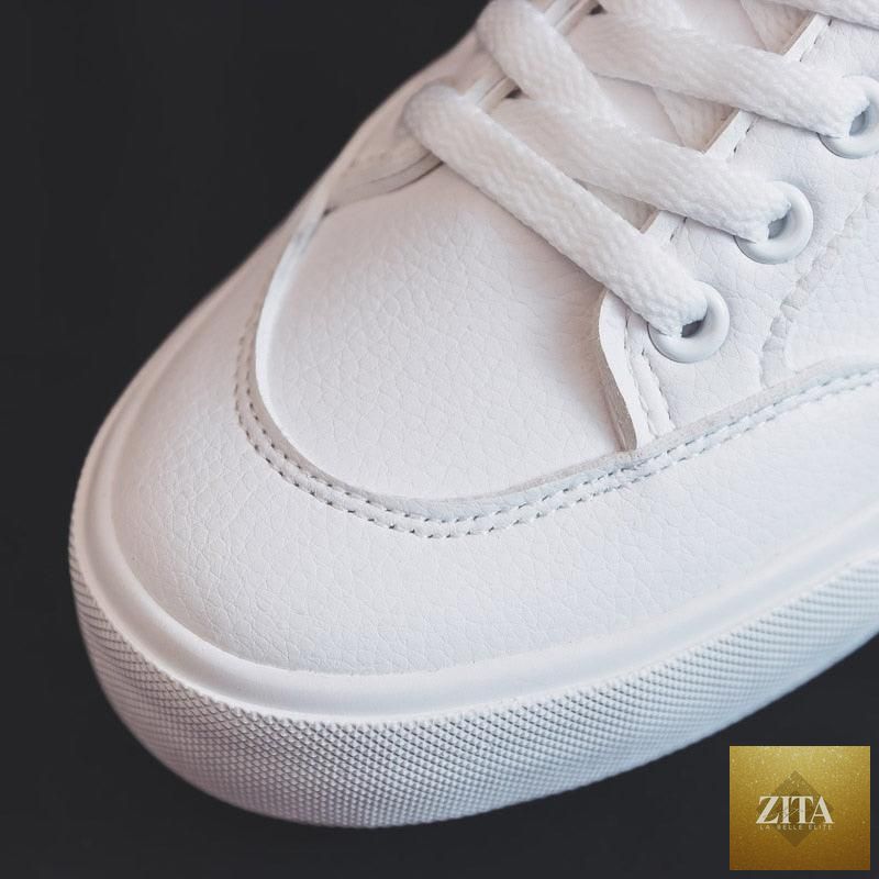 Women’s white Stevvex business sneakers with air mesh, lightweight, non-slip soles, perfect for casual spring walking and comfort.