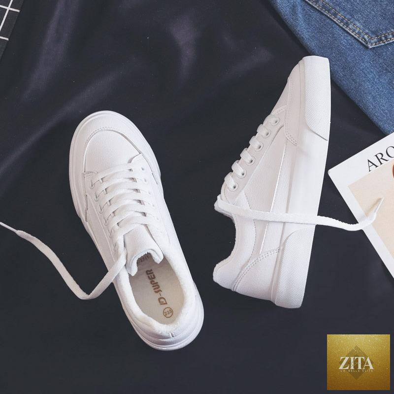 Women’s white Stevvex business sneakers with a casual, lightweight design, breathable mesh, and non-slip sole for comfortable spring wear.
