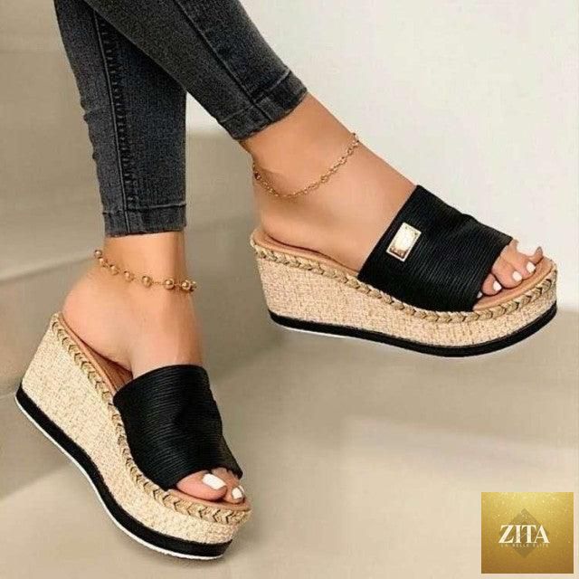 Stevvex women's high heels sandals with thick soles, platform design, casual summer flip flops ideal for beach and beachwear.