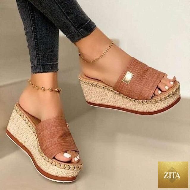 Stevvex women's high heels platform sandals with thick soles, casual summer flip flops, ideal for beach and warm-weather wear.