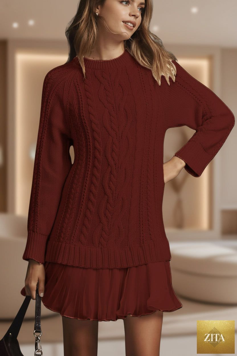 Oversized cable knit sweater with round neck from FitiqueFit, featuring a textured cable pattern in cozy, chunky knit style.