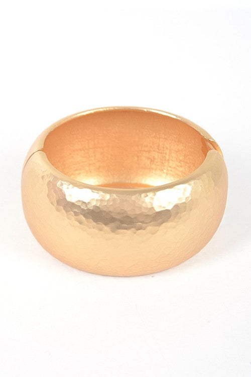 Textured Oversize Matted Gold Bangle Jade Icarus