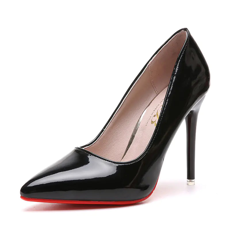Women's pointed toe high heels in black leather, stylish women shoes by Trendy Attic Store01, on a neutral background.