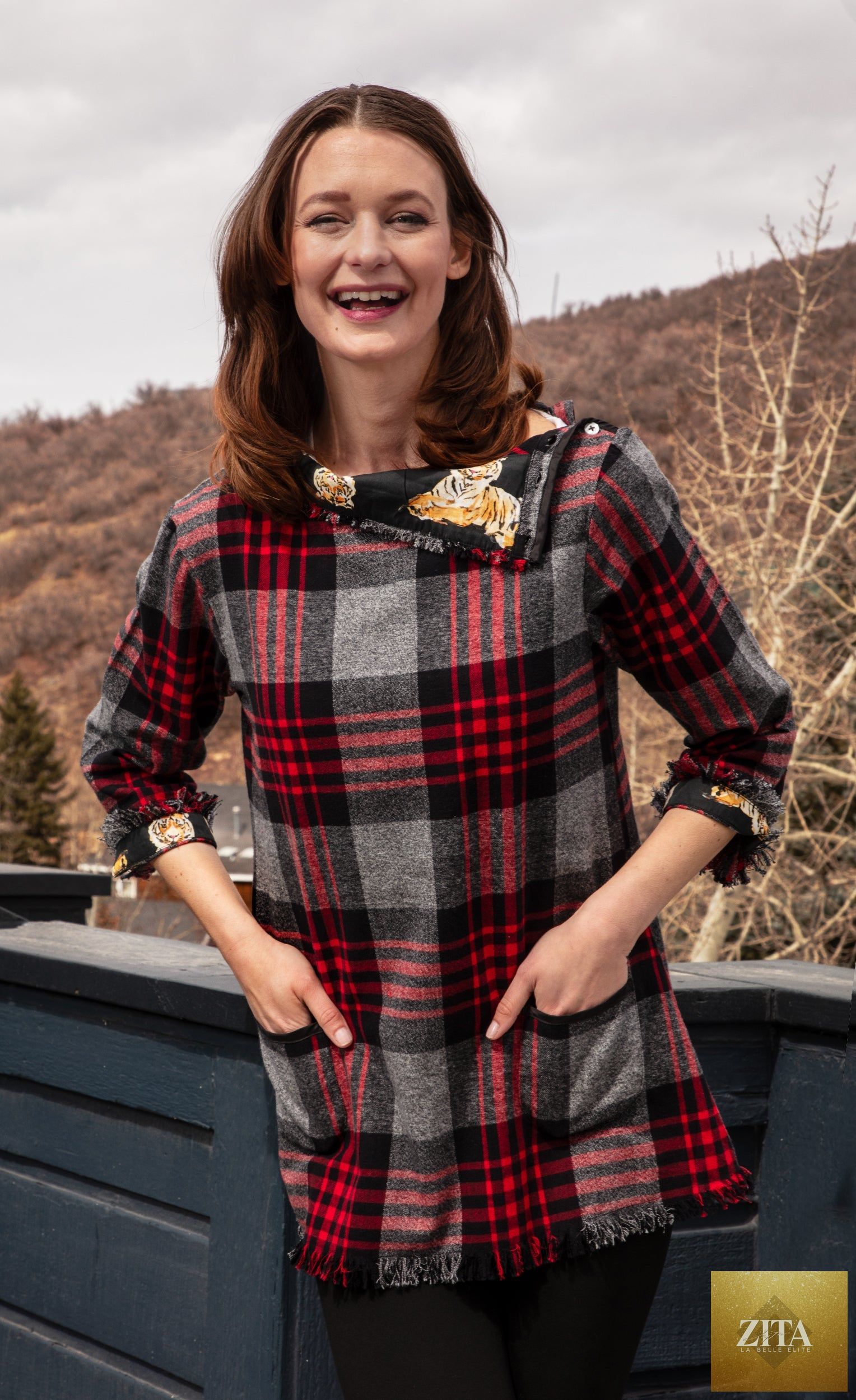 Aspen Flannel Tunic Red Black Yarndyed Plaid