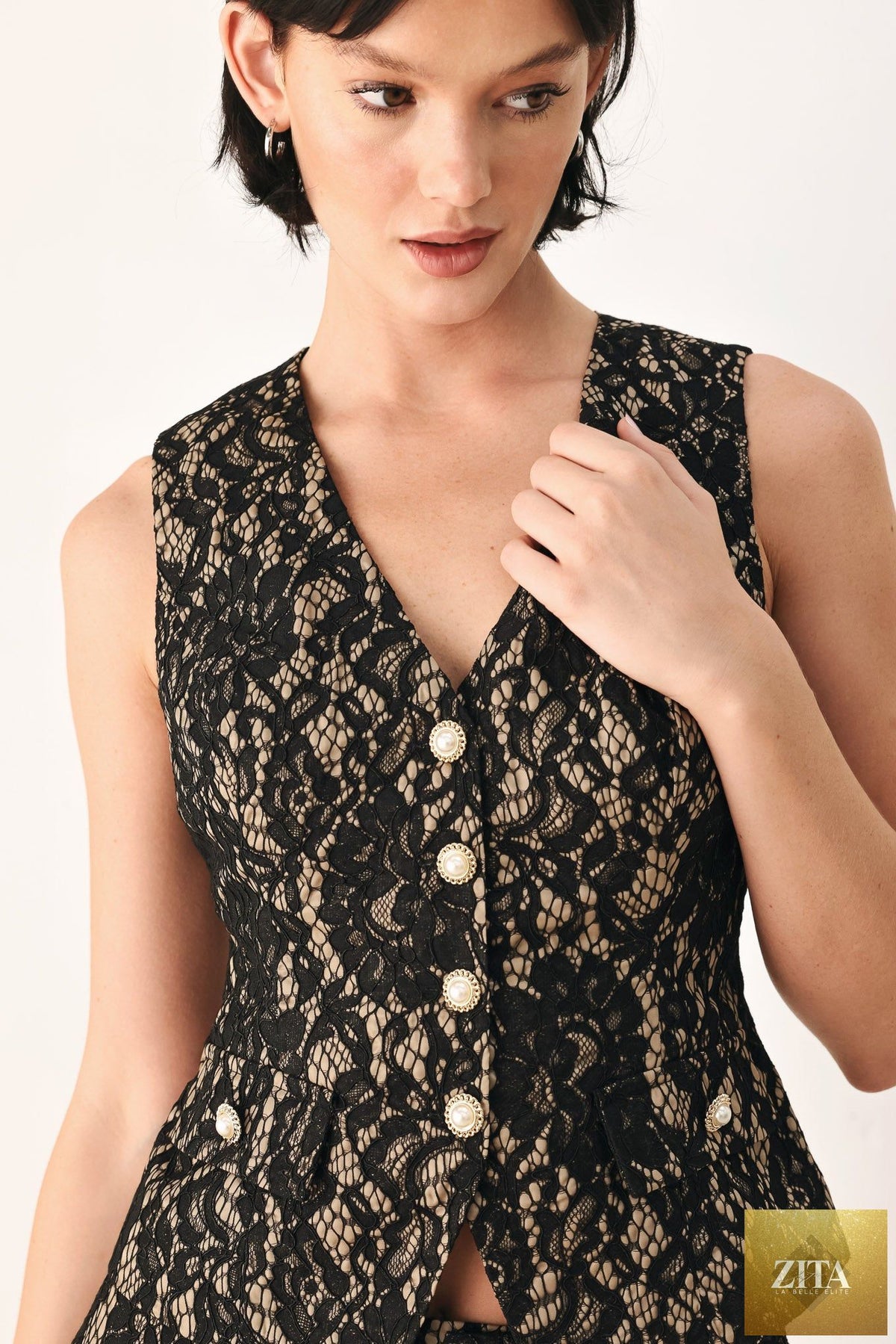 LACE THEORY BLACK/CAMEL WOVEN VEST