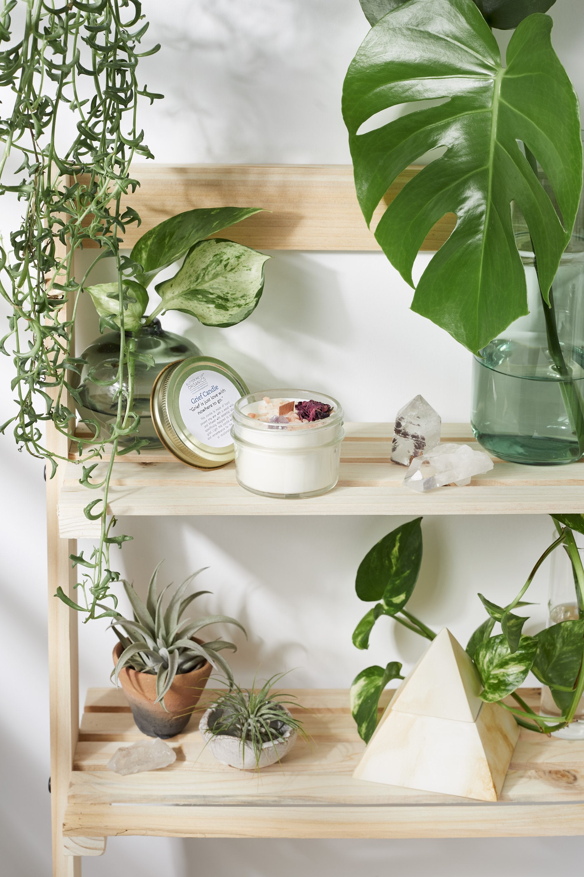 Grief Candle / Intention Candle / Essential Oil Candle / Soy Wax Candl White Smokey