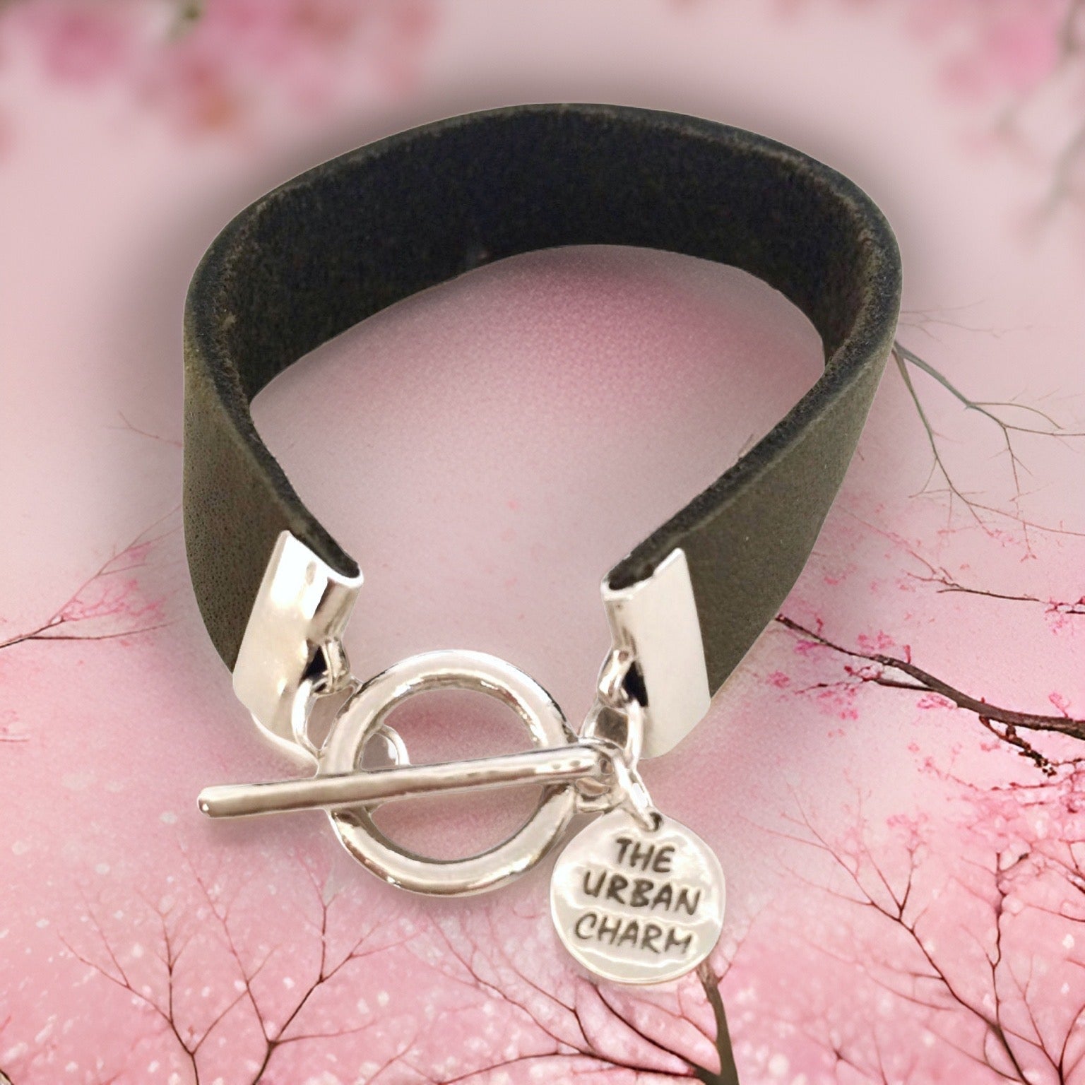 Distressed Olive Leather Color Band Bracelet by The Urban Charm Pear Demeter