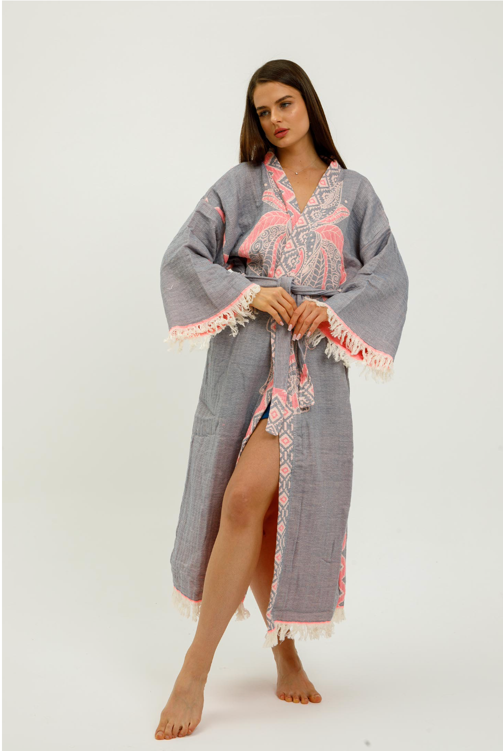 Pink jungle kimono with elephant print by buldano, featuring a lightweight, stylish design perfect for casual or lounge wear.
