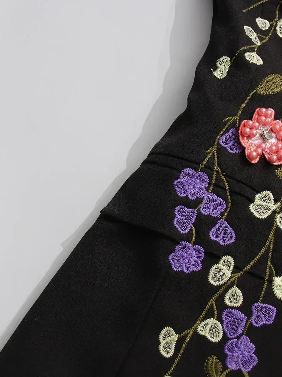 TWOTWINSTYLE Hit Color Spliced Appliques Fashion Blazers for Women Lapel Long Sleeves Patchwork Bead Temperament Blazer Female