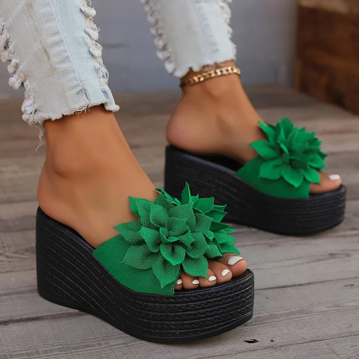Women’s platform slippers by LadyShow.Store featuring summer beach wedges with floral design and casual high heel style.