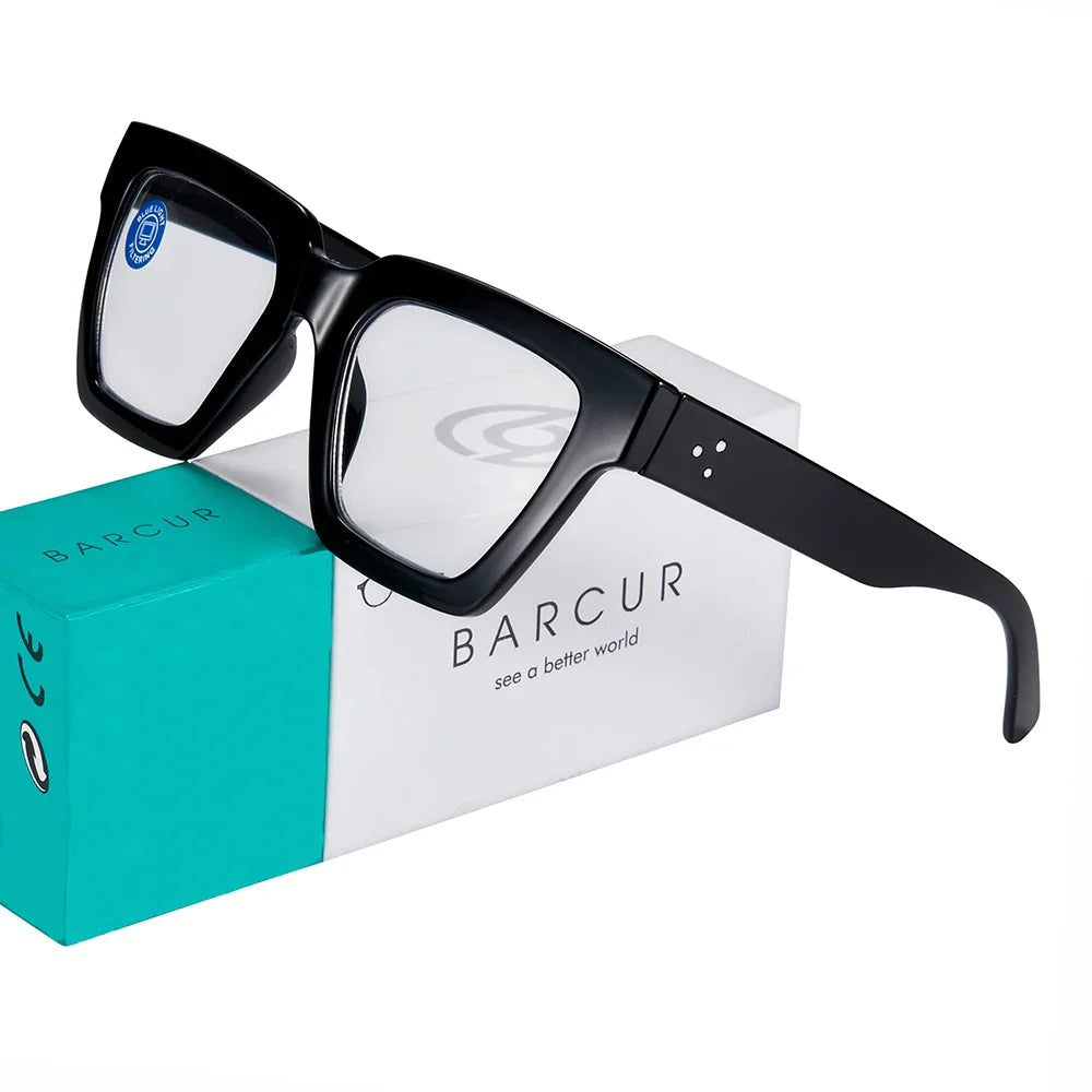 Stevvex retro leopard pattern reading glasses for women and men, stylish clear prescription eyewear with trendy rectangular design.