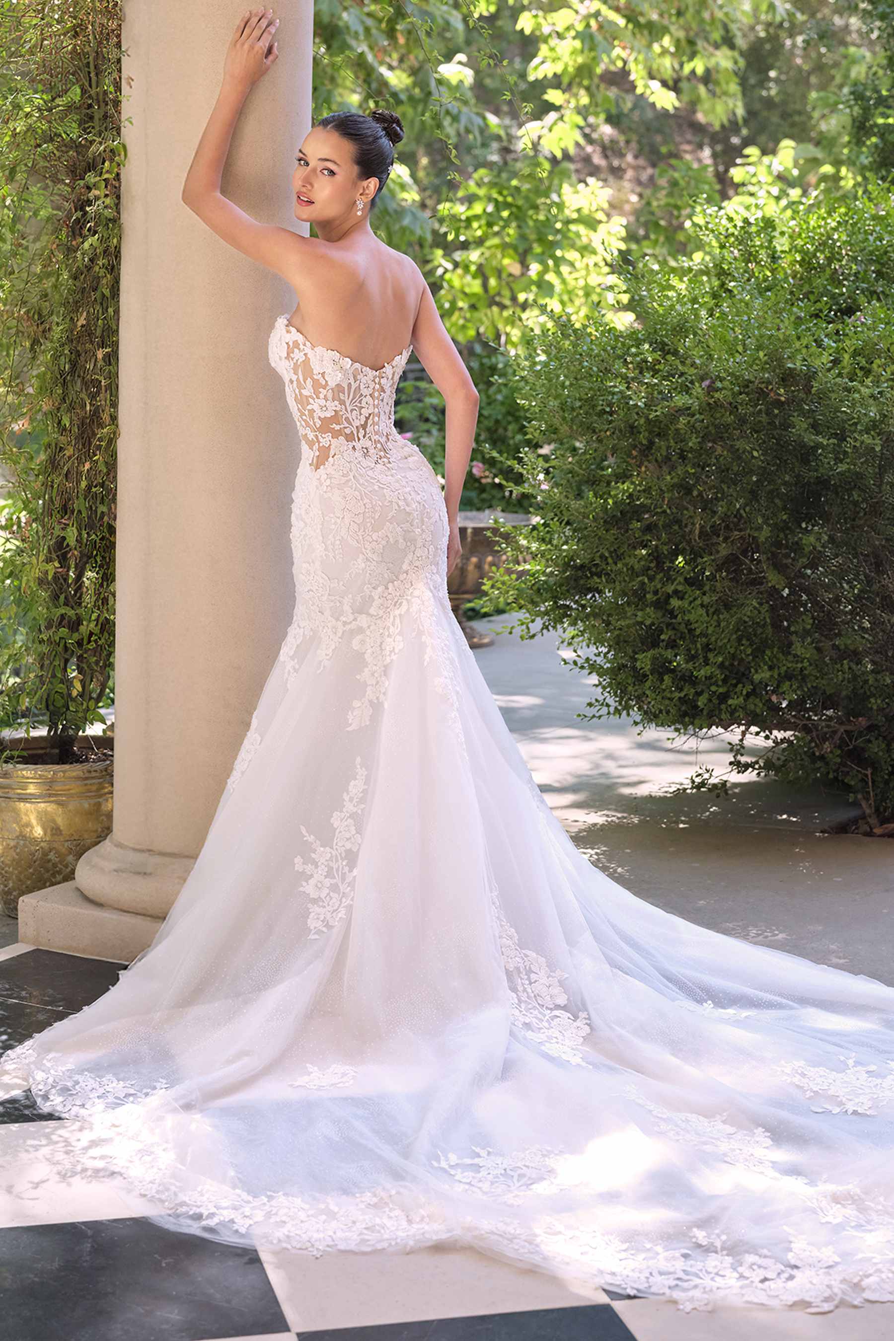 Andrea & Leo WL065 mermaid wedding gown with removable sheer lace sleeves, elegant white bridal dress with a fitted silhouette.