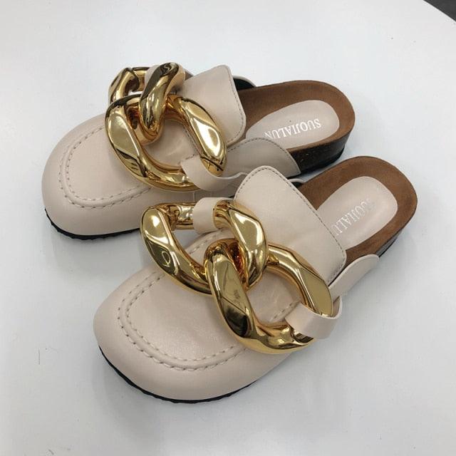 Stevvex women's closed toe slip-on slippers with metal chain detail, round toe, low heels, casual flat slides, gold chain accent.