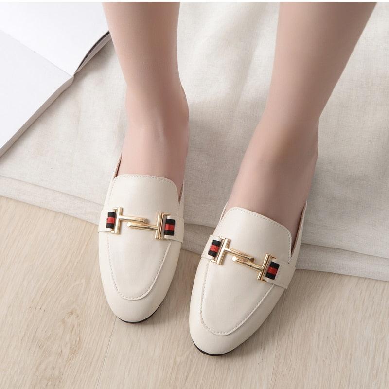 Stevvex women's outdoor platform slides with square toe, slip-on mules, and pointed toe design for comfortable, stylish flats.