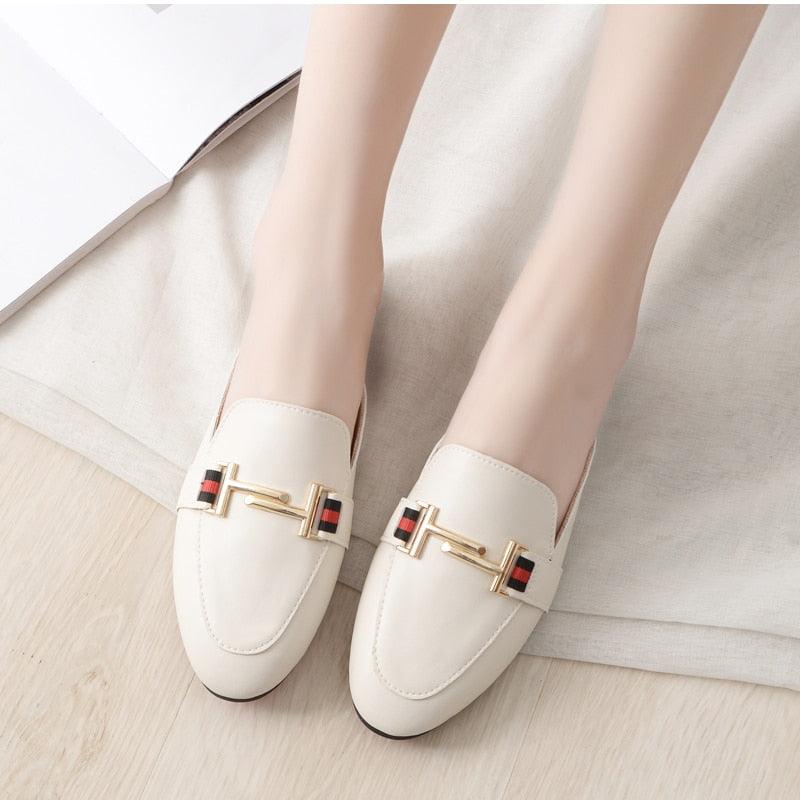 Stevvex women's outdoor platform slides with square toe, slip-on mules, and pointed toe design, ideal for casual summer wear.