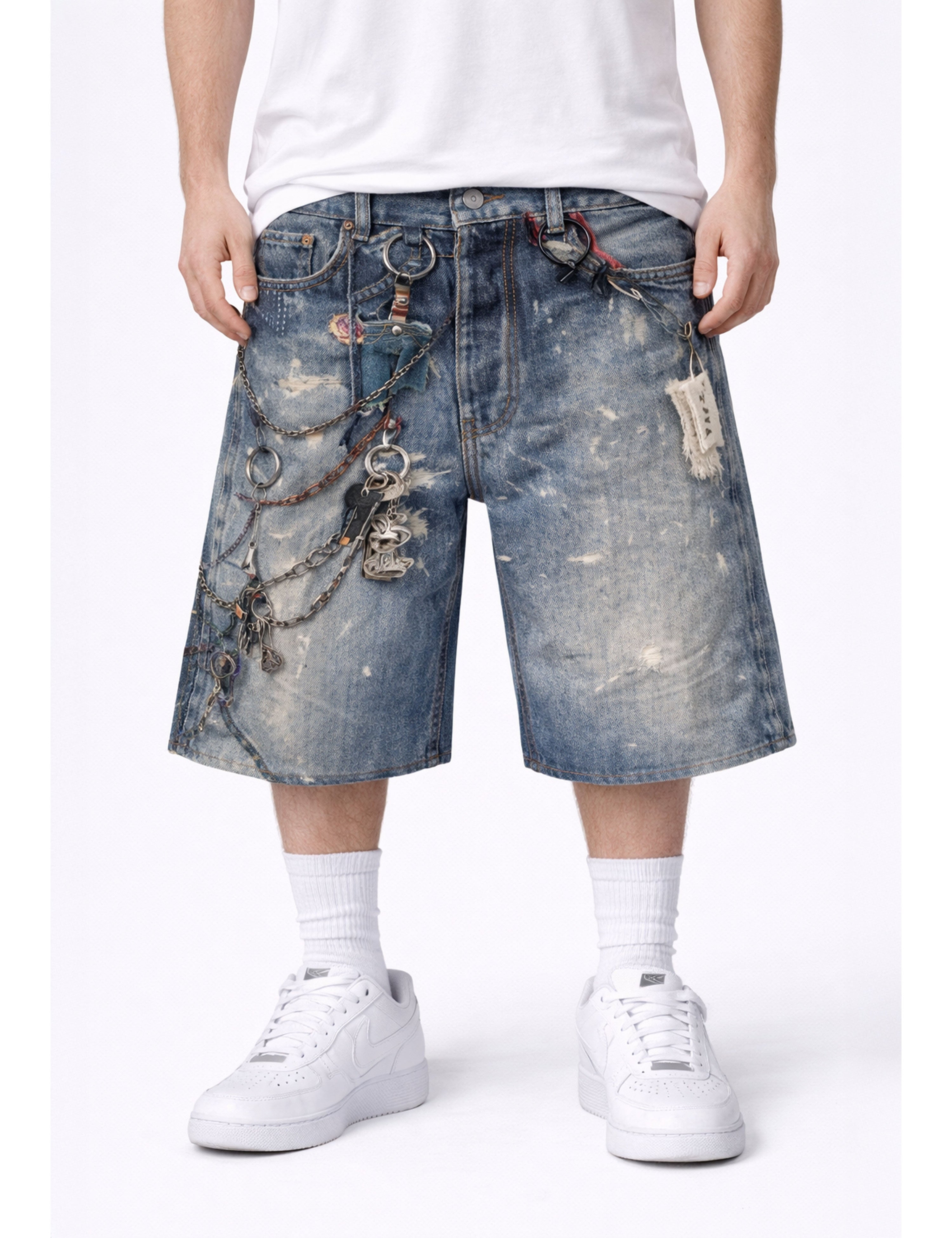Undeveloped locksmith denim shorts with distressed details and frayed hem, stylish casual summer denim shorts for women.