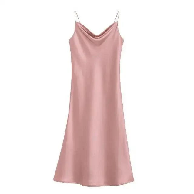 Stevvex ladies red soft short sleepwear with V-neck, comfortable trendy bathrobe for women, perfect for bridesmaids or parties.