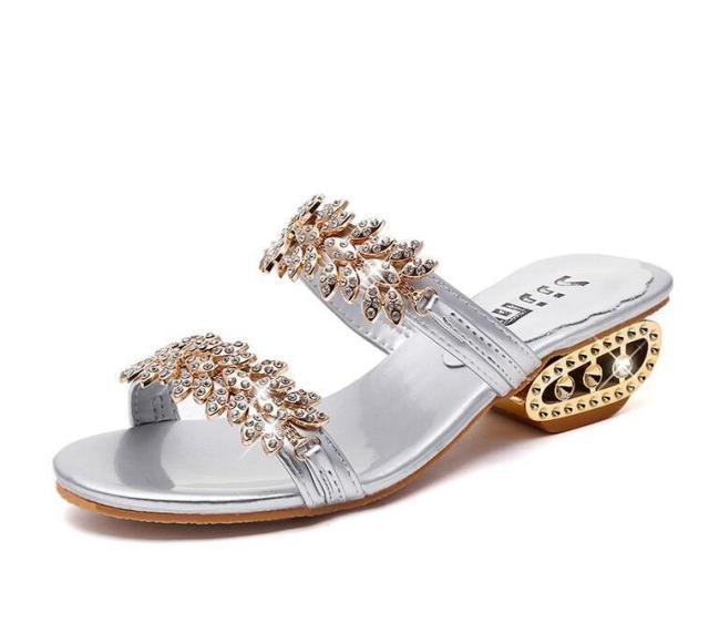 Black shiny summer beach sandals for women with rhinestones, square toe, elastic slingback, flat casual outdoor footwear by Stevvex.