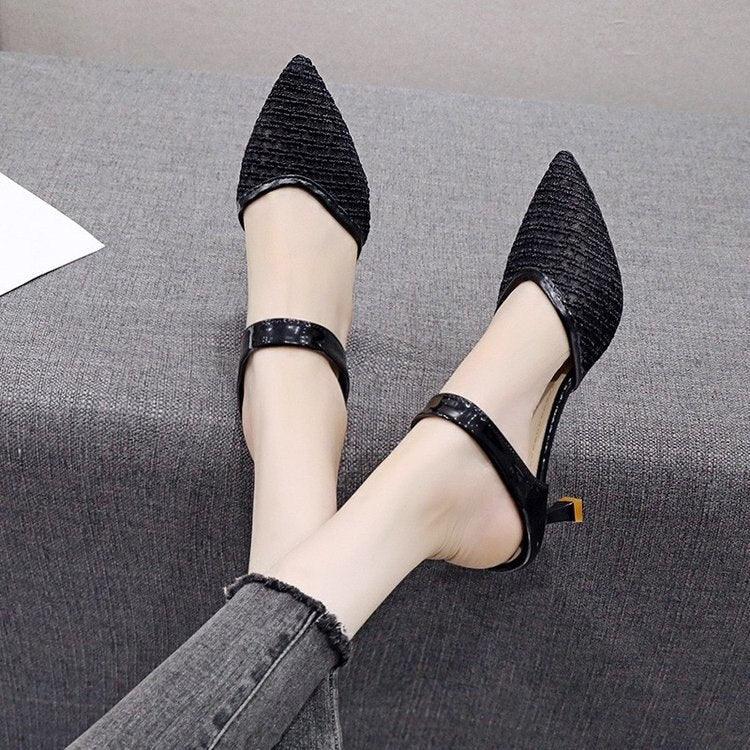 Stevvex Queen Fashion PU transparent high heel sandals for women with pointed toes and knit design, ideal for parties and outdoor wear.