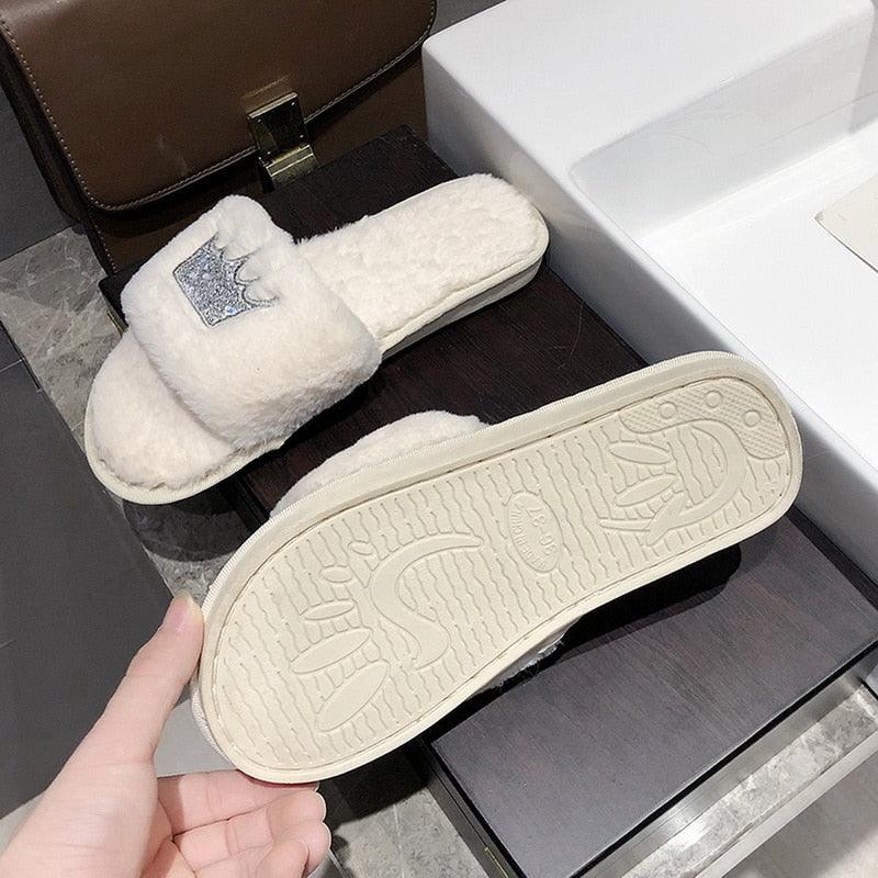 Women’s warm fluffy faux fur slippers with heart-shaped design, open toe, memory foam, soft flat indoor slide by Stevvex.
